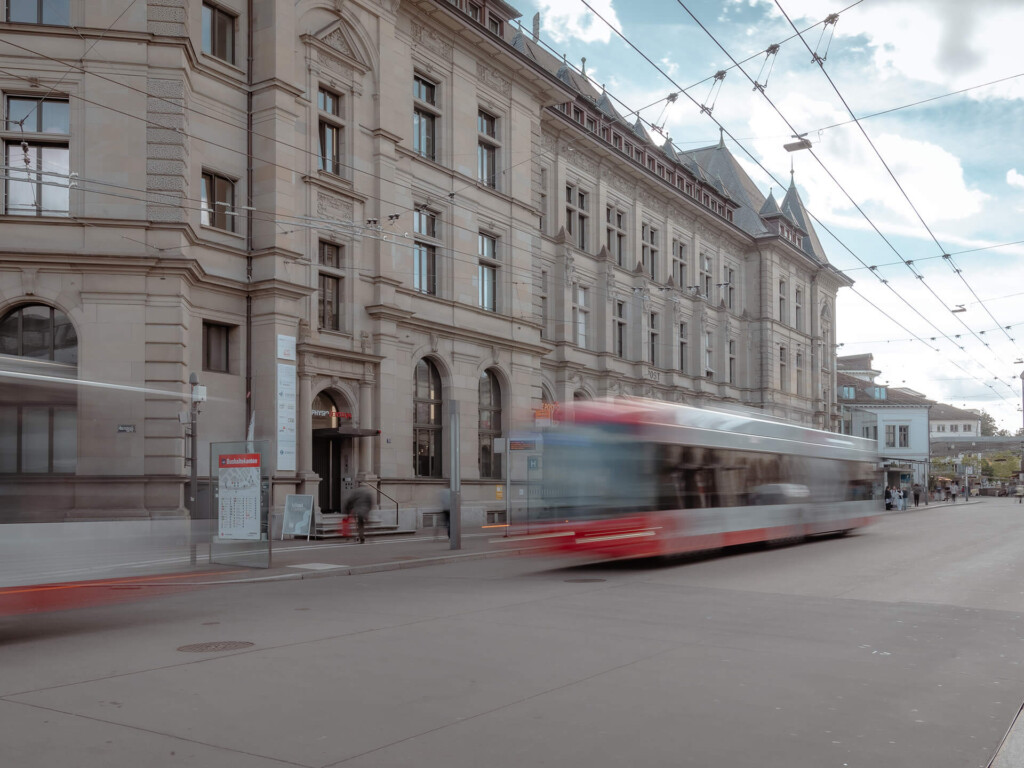 Die Anlaufstelle für moderne Psychotherapie Slider Strassensteller 02