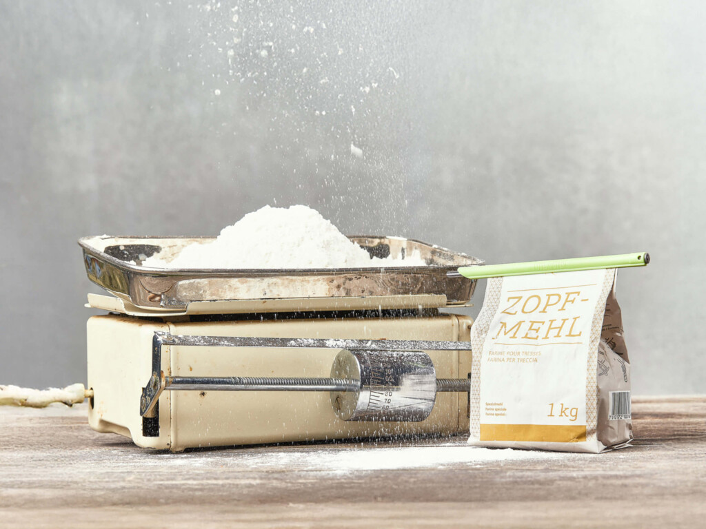 Logo- und Packaging Design für das Schweizer Original 04