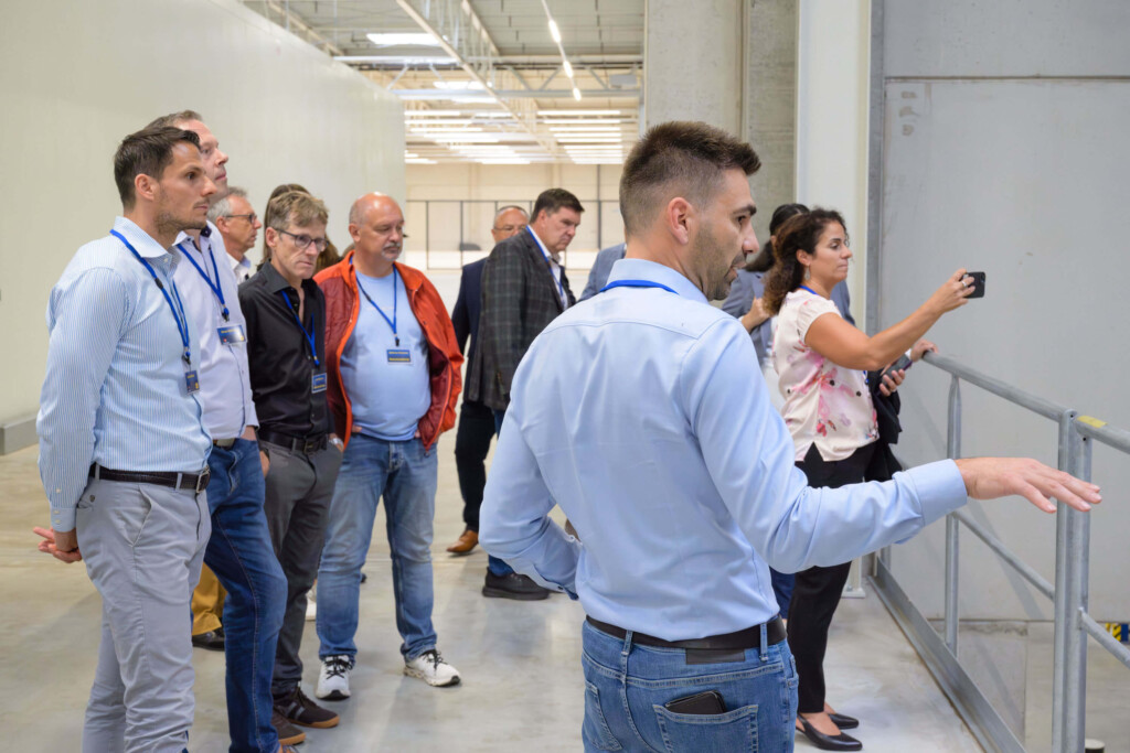 Lidl Schweiz Logistikzentrum in Derendingen Solothurn – Interior Branding Konzept mit Signaletik und Baubegleitung